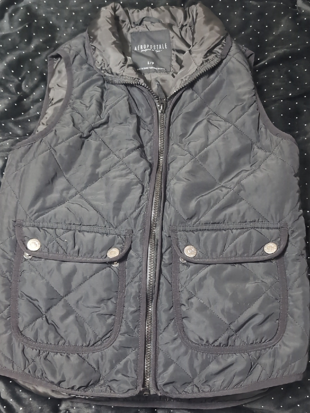 Aeropostale Black Quilted Zip-Up Puffer Vest